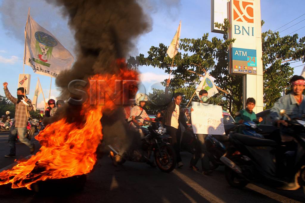 Mahasiswa Makassar masih...