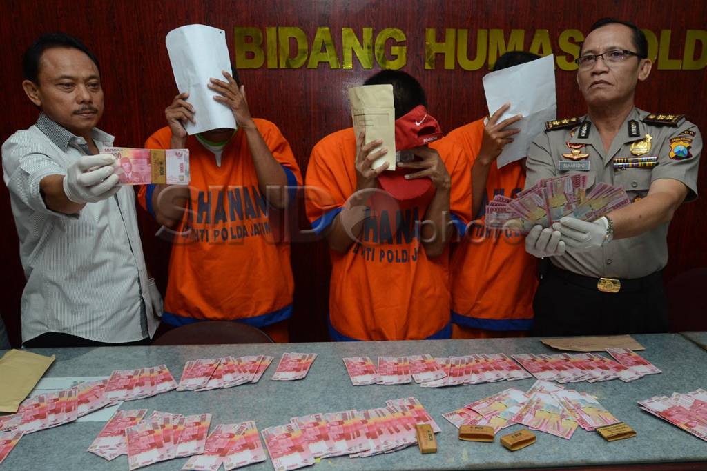Polda Jatim tangkap...
