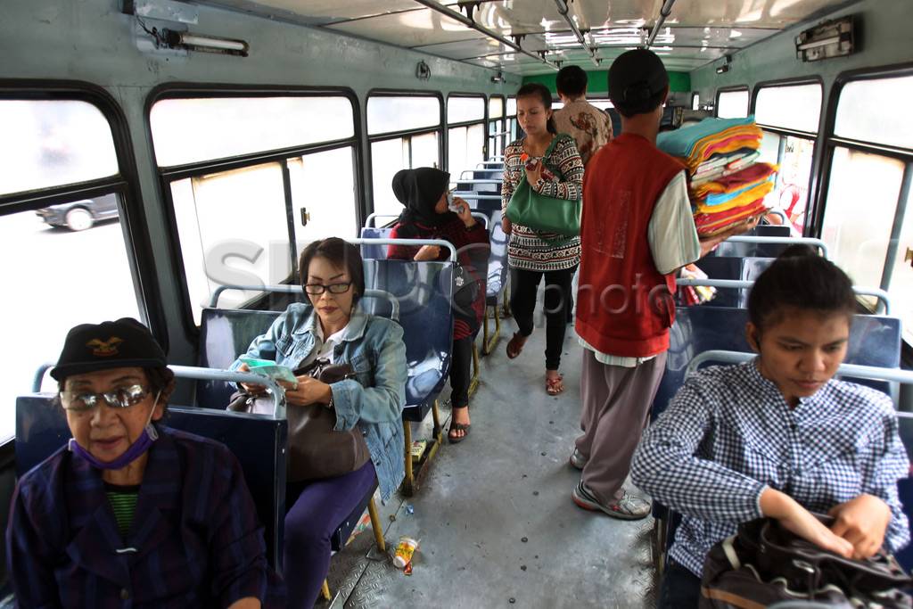 Tarif angkutan umum...