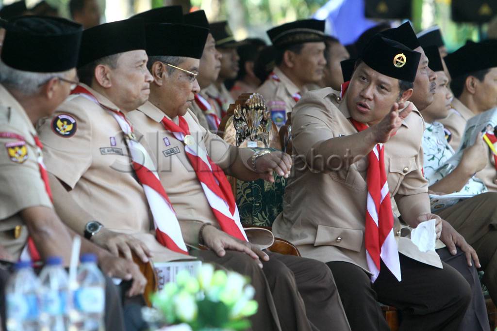 Menakertrans buka perkemahan...
