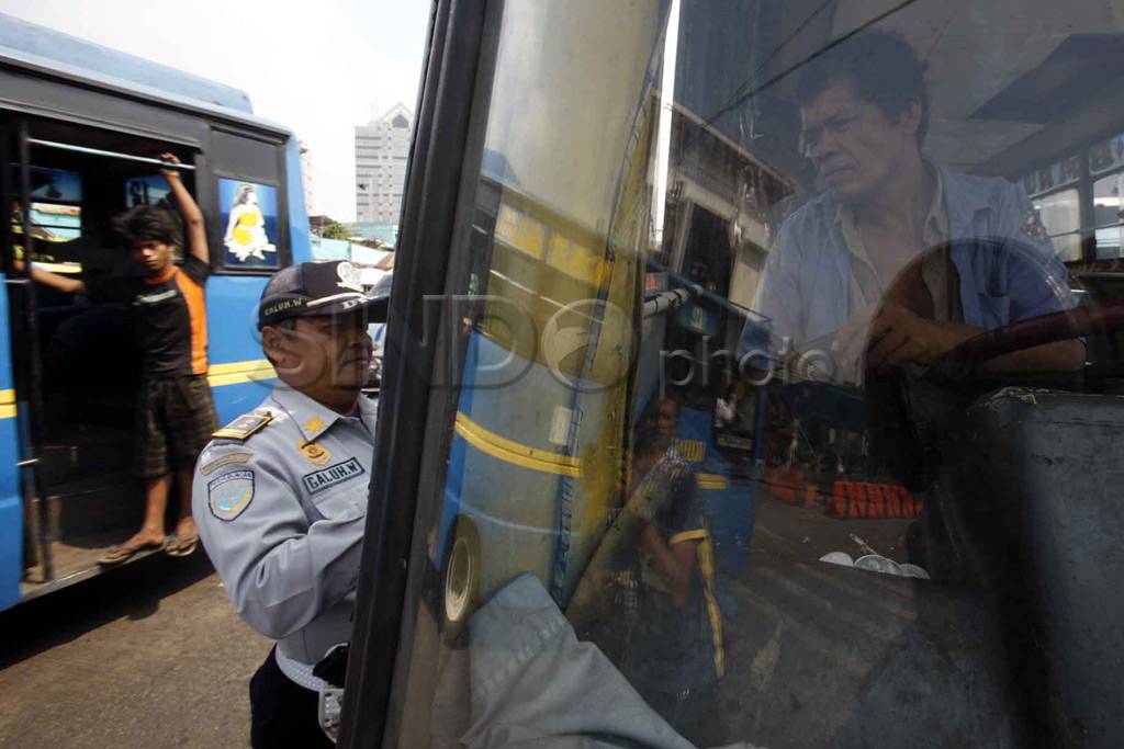 Dinas Perhubungan pantau...