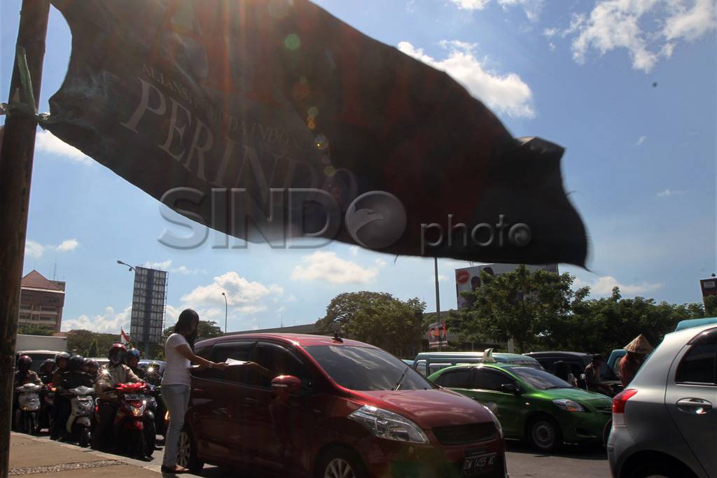 API Perindo peringati...