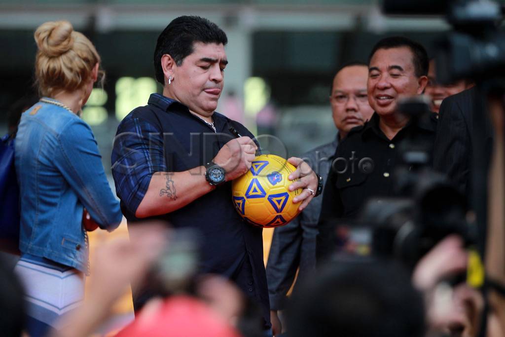 Fans Maradona kecewa