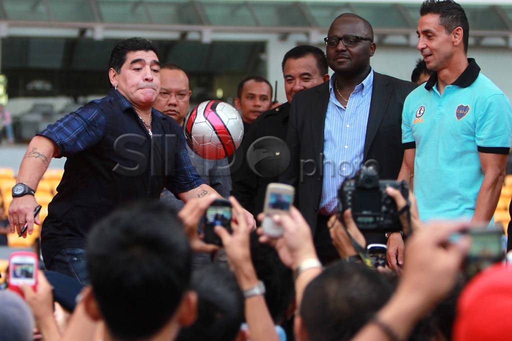 Fans Maradona kecewa