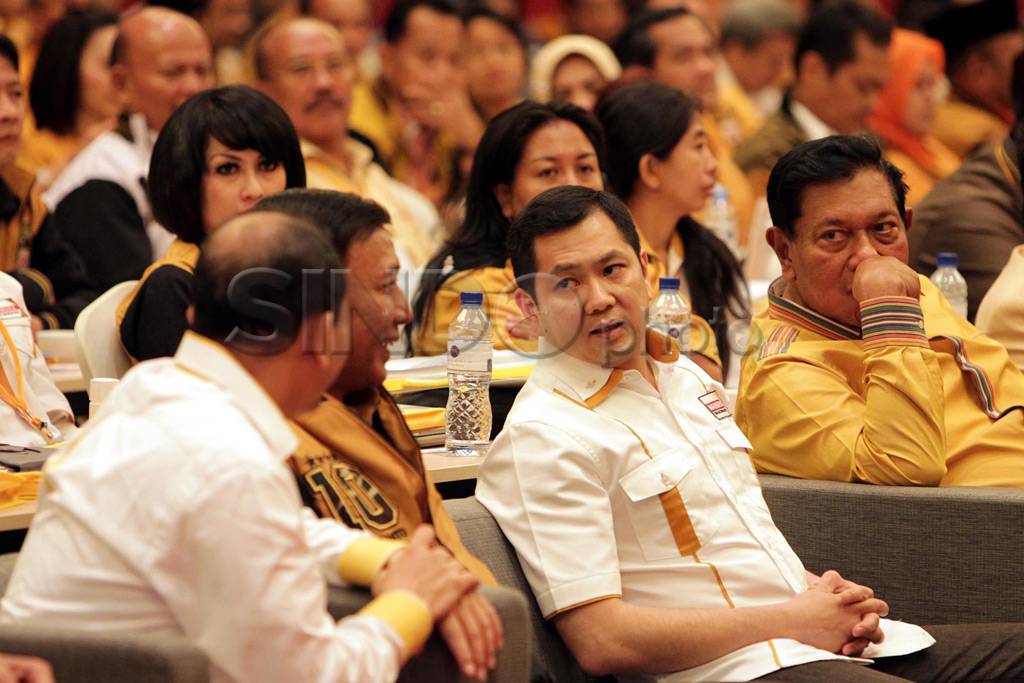 Hanura targetkan masuk...