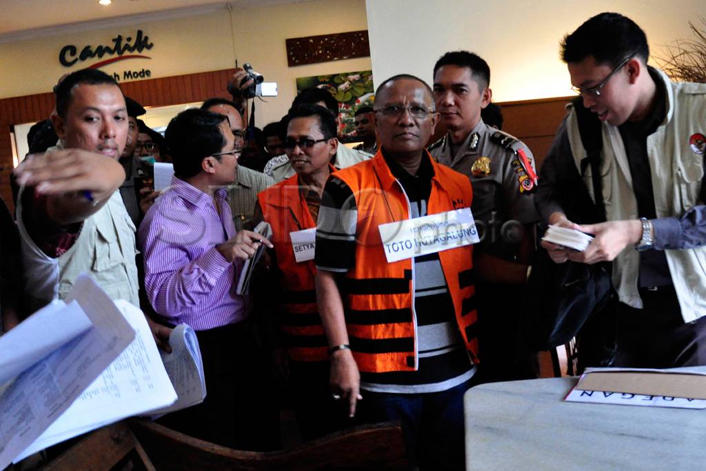KPK gelar rekontruksi...