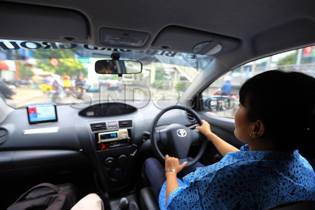 Bantuan langsung tunjangan...