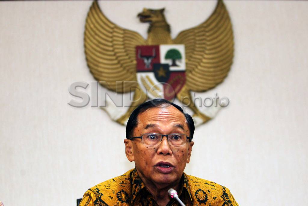 Mega tunjuk Sidharto...