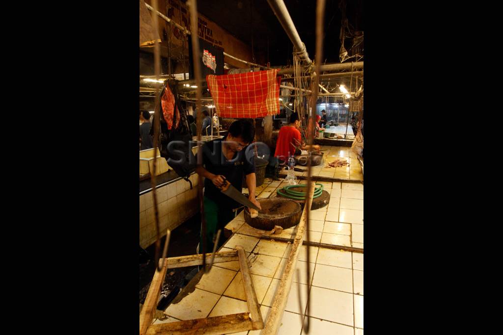 Harga ayam melambung,...