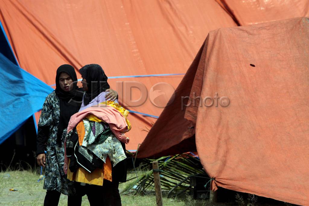 Pengungsi gempa Aceh