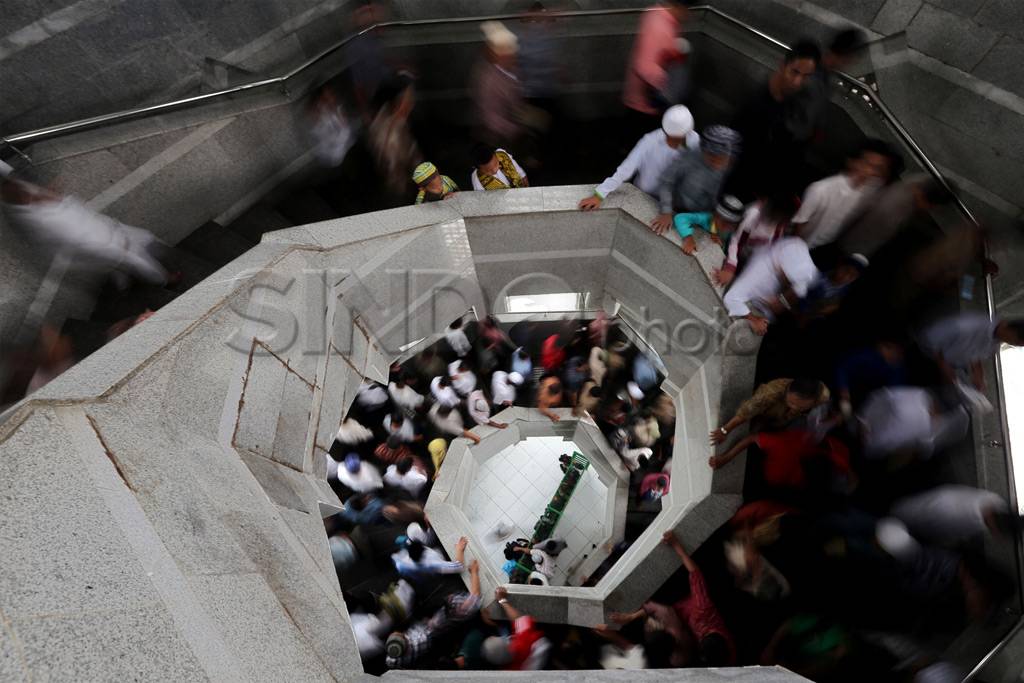 Jumat pertama di bulan...