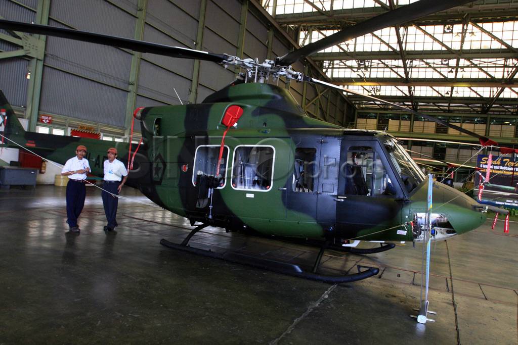 Serah terima Heli Bell-412...