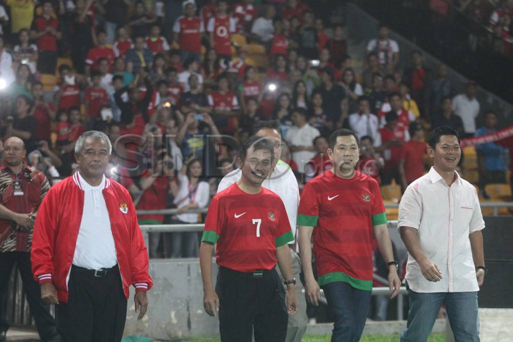 Arsenal kalahkan Indonesia...