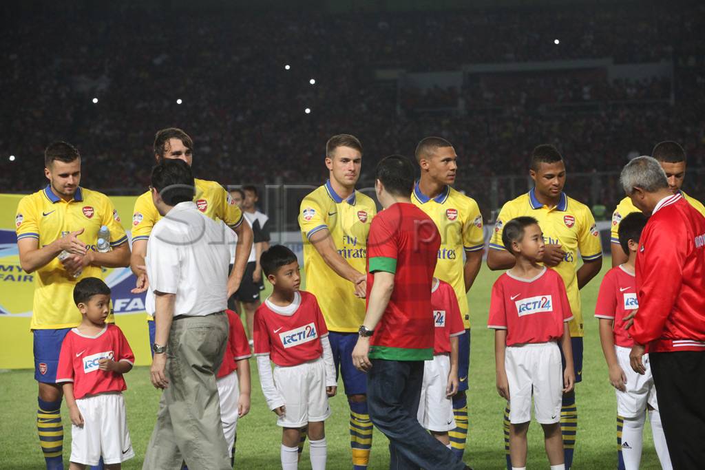 Arsenal kalahkan Indonesia...