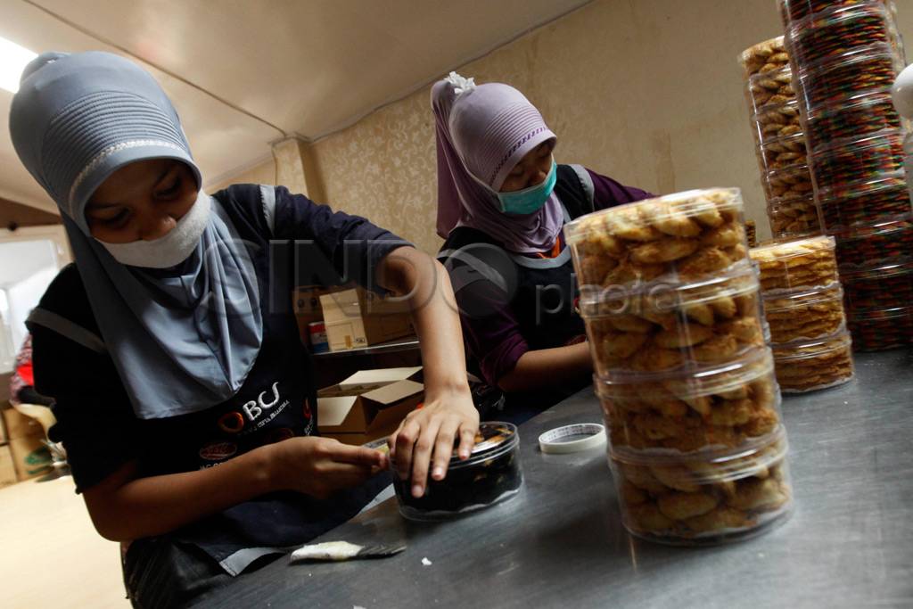 Permintaan Kue Kering...