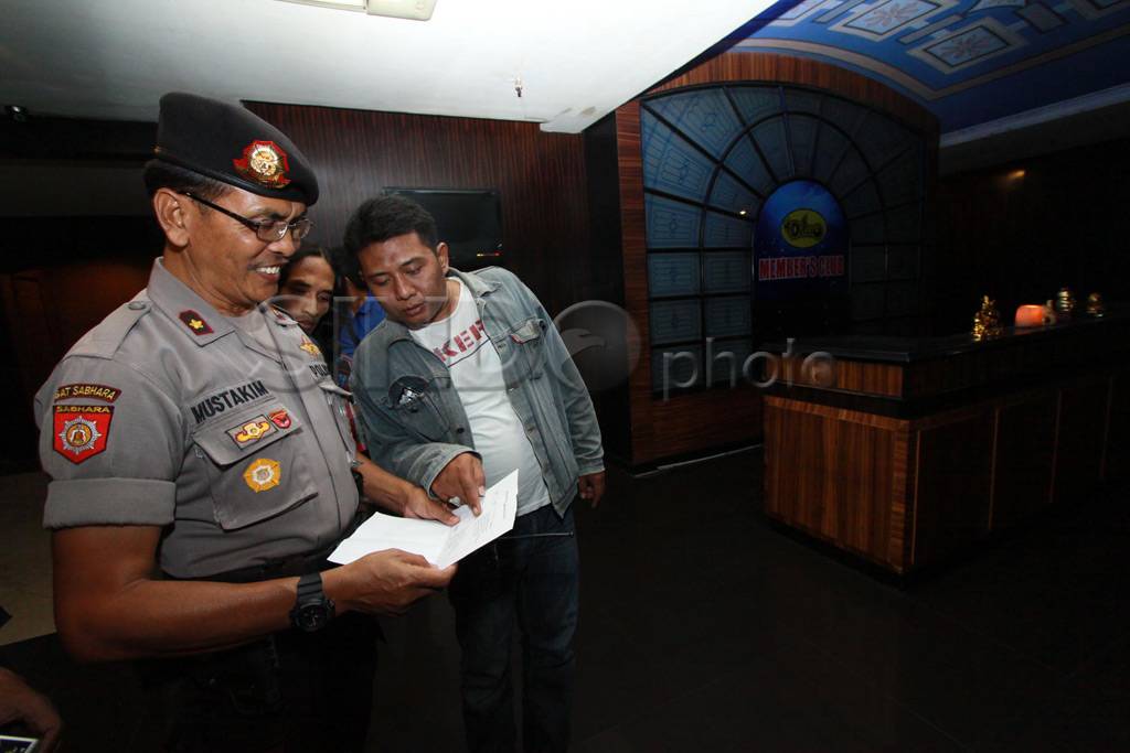 Polisi Razia RHU yang...