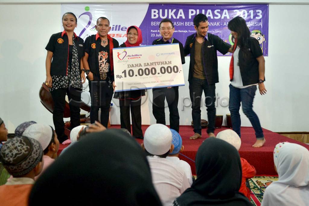 Kotak perkenalkan theme...