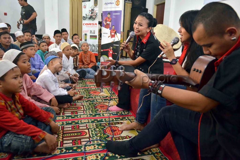 Kotak perkenalkan theme...