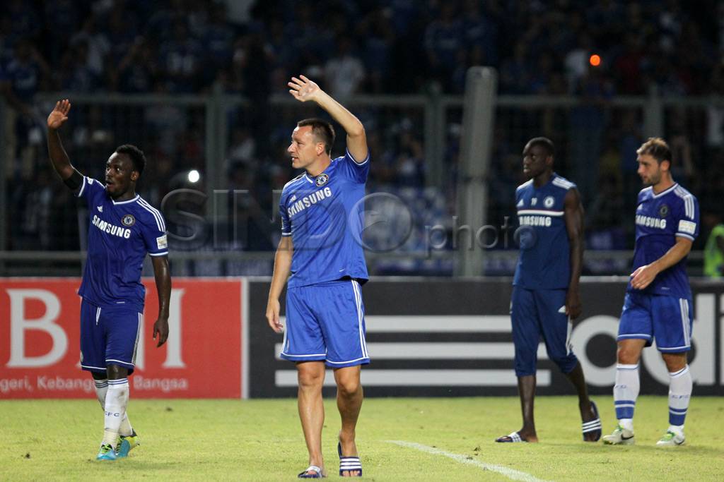 Chelsea menang telak...