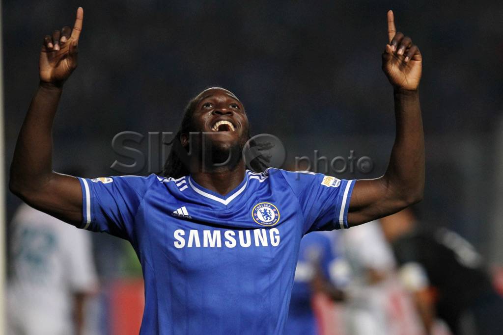 Chelsea menang telak...