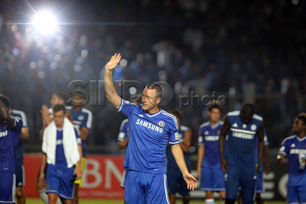 Chelsea menang telak...