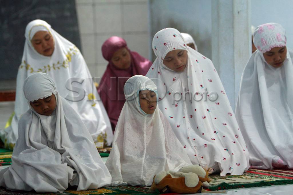 Aktivitas muslim Tengger...