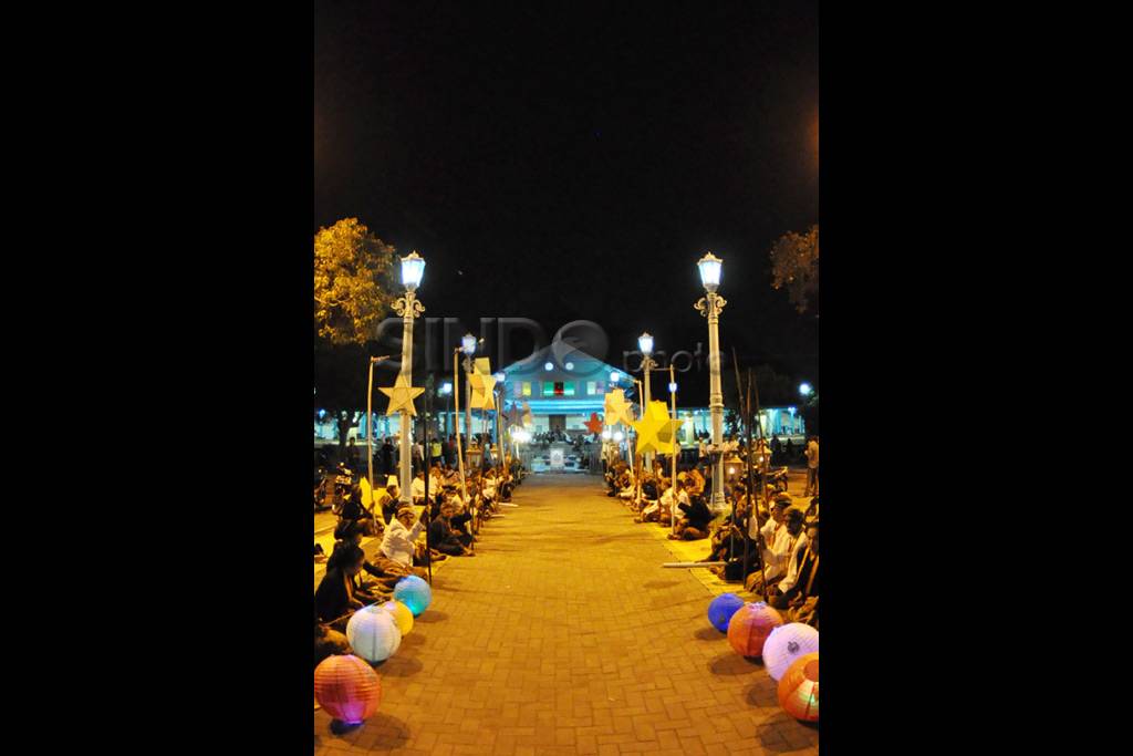 Malem Selikuran, abdi...