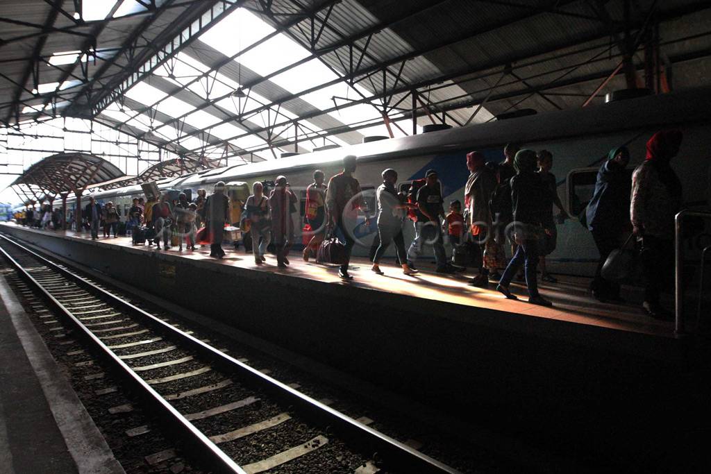 Pemudik tujuan Yogya...