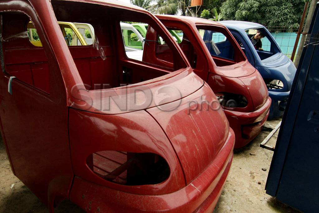 Proyek mobil toko (Moko)...