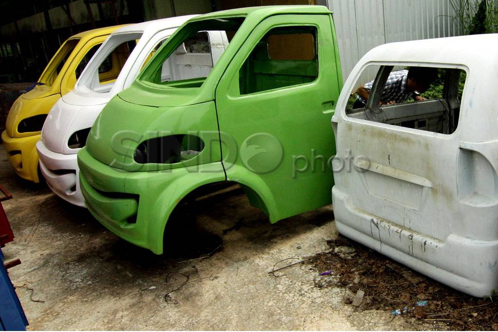 Proyek mobil toko (Moko)...