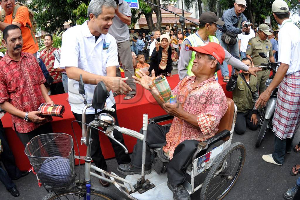 Ratusan tukang becak...