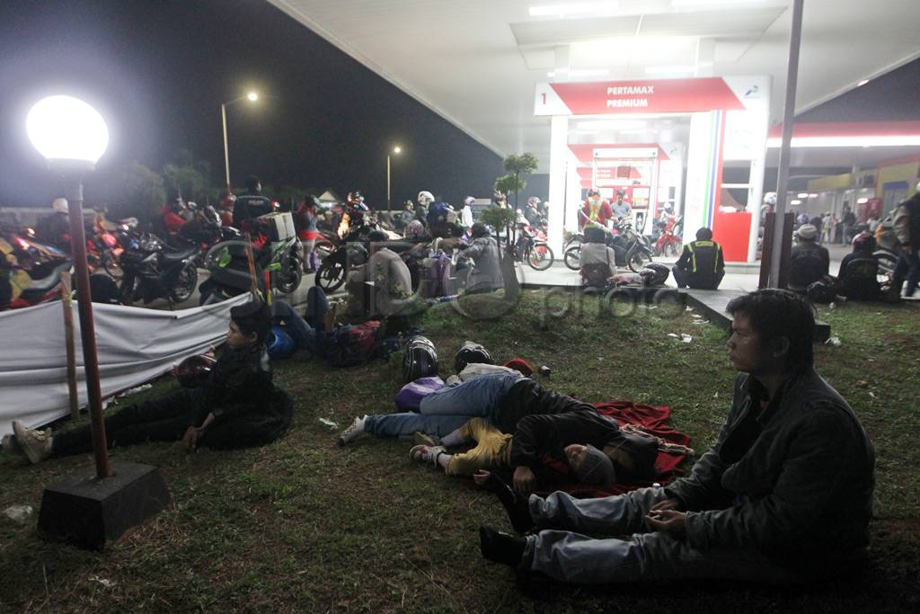 Pemudik motor makin...