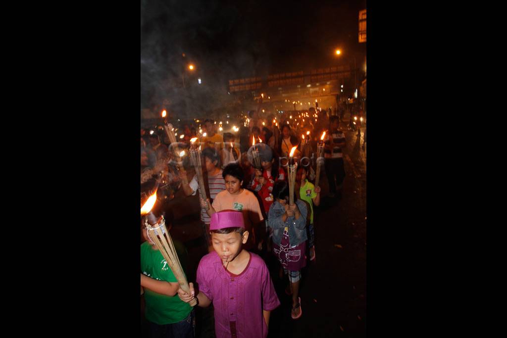 Pawai obor di Matraman