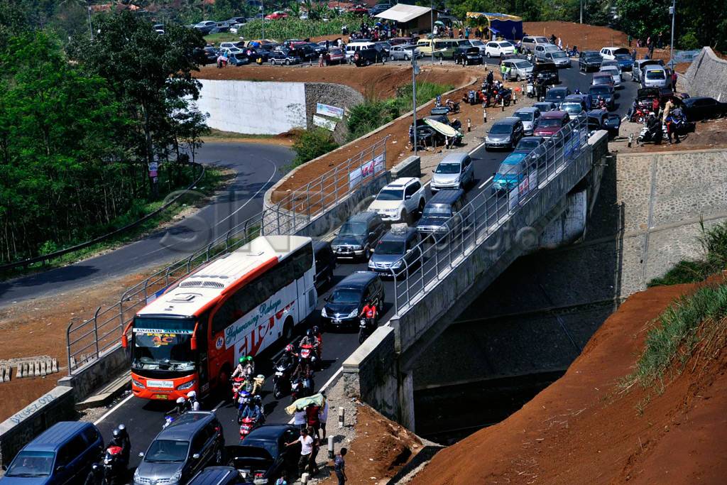 Lingkar Gentong macet...