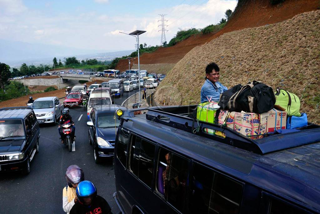 Lingkar Gentong macet...