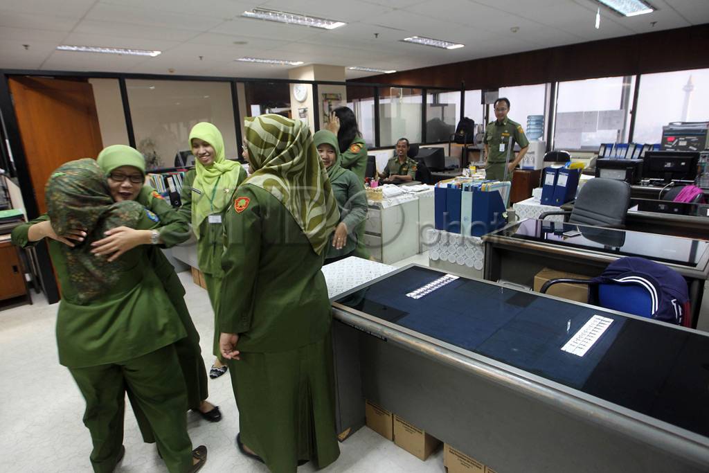 Jokowi dan Ahok halal...