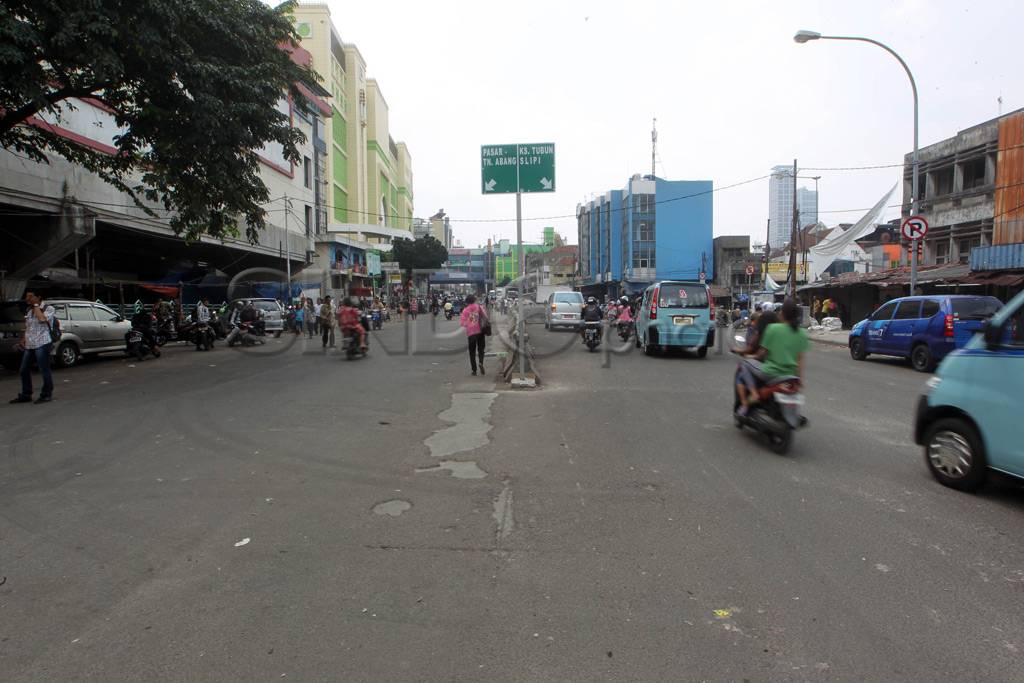 Paska penertiban, Tanah...