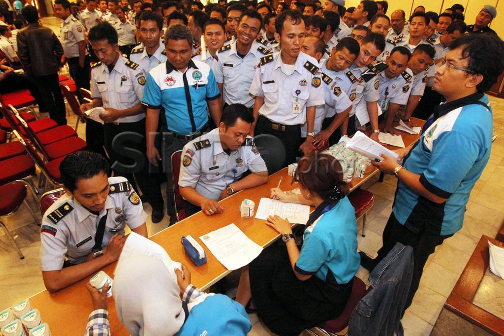 Tes urine petugas Lapas