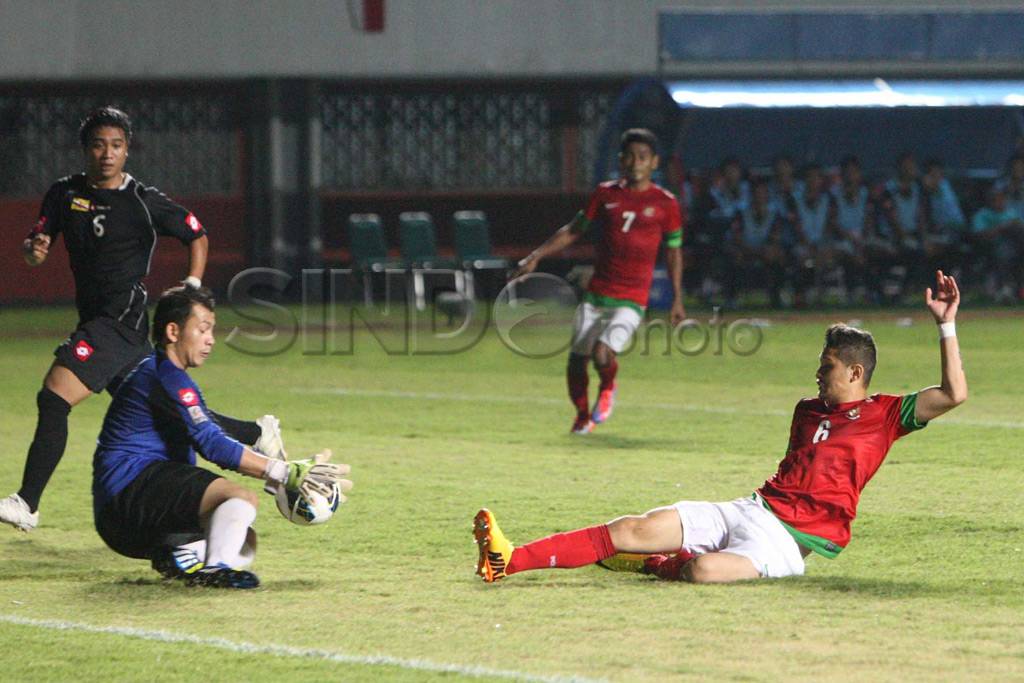 Andri Ibo cetak satu-satunya...