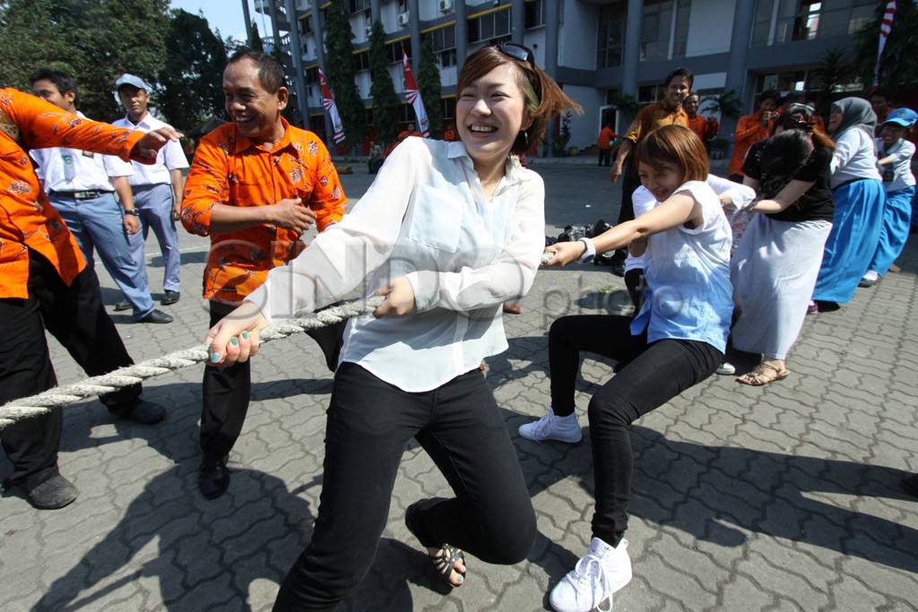 Mahasiswi Jepang ikut...