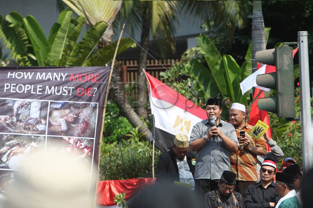 Protes kekerasan di...