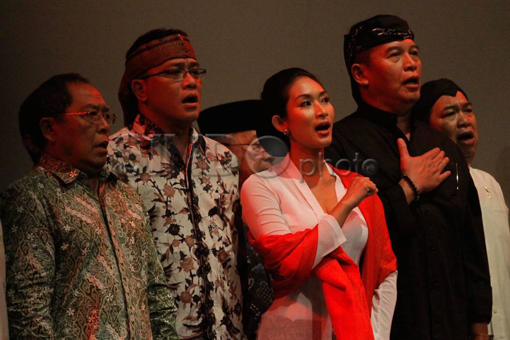Seabad Paguyuban Pasundan,...