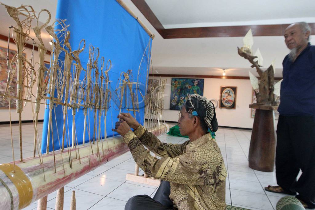 Wayang Lidi dipamerkan...