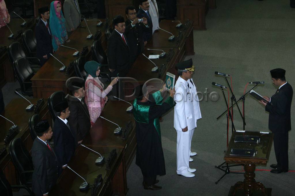 Salam Metal Gubernur-Wakil...