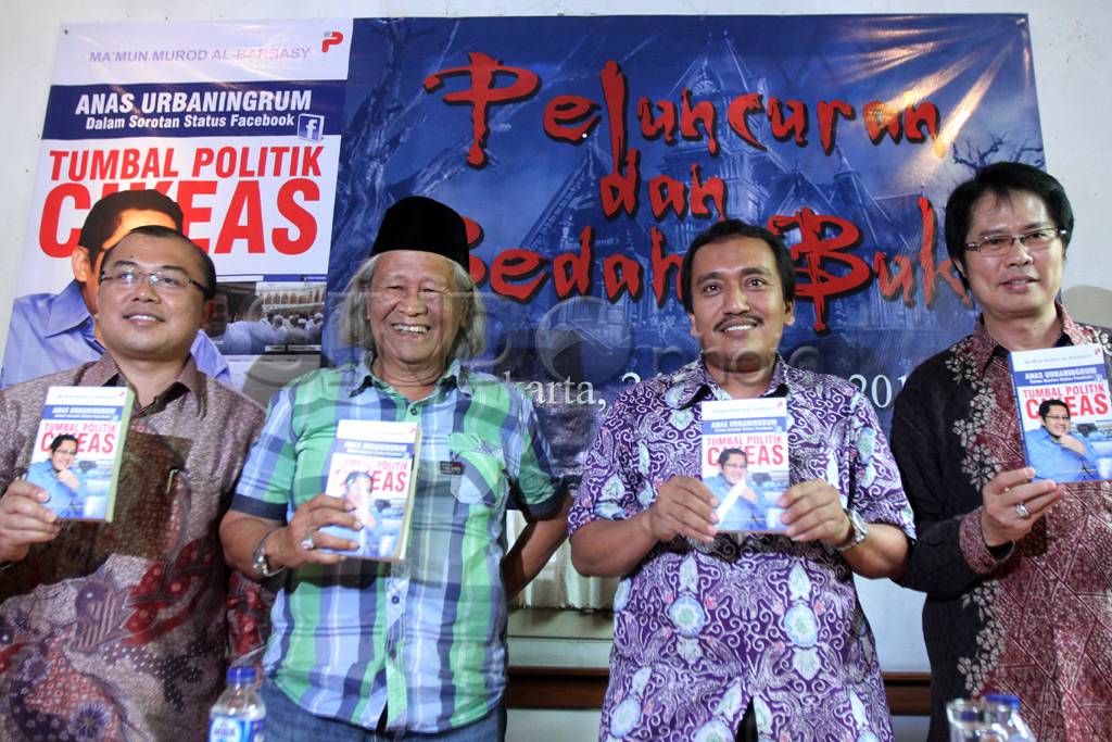 Bedah buku Anas Urbaningrum...