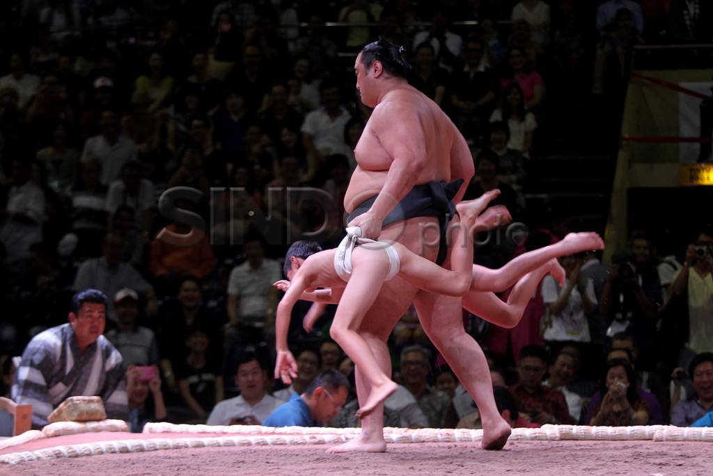 Olahraga tradisional...