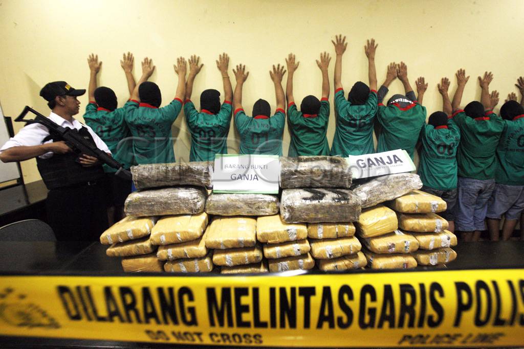 Polres Jakbar amankan...