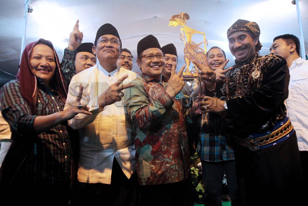 Cak Imin terima wayang...