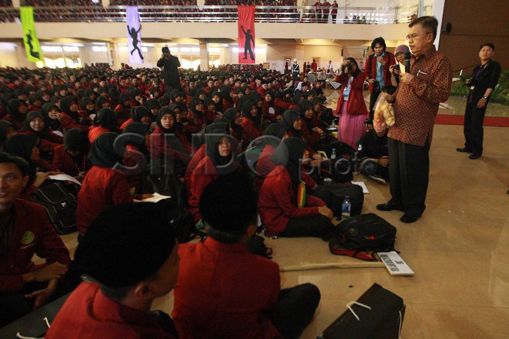 JK ajak mahasiswa menjadi...