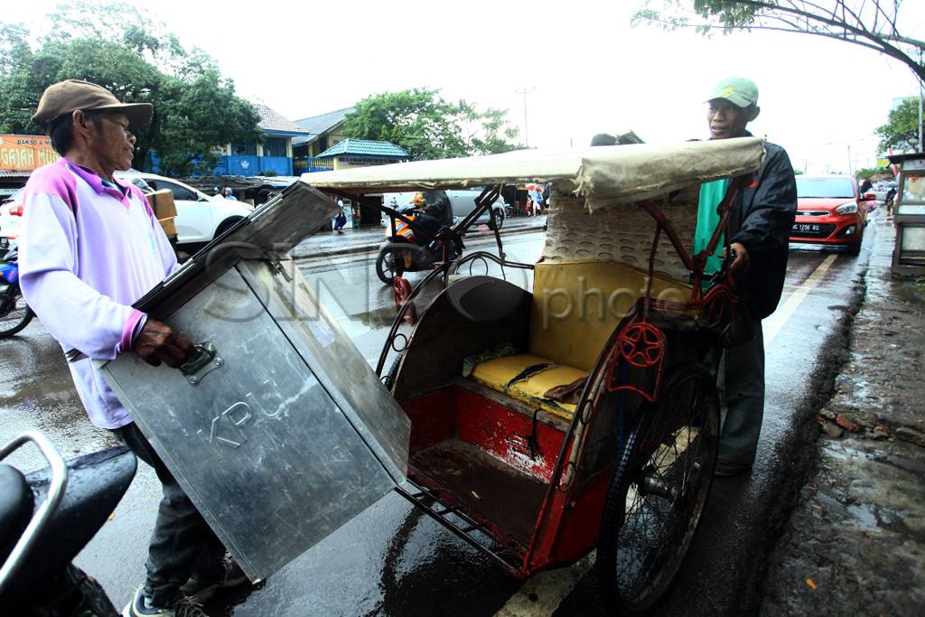 Pemungutan suara ulang...